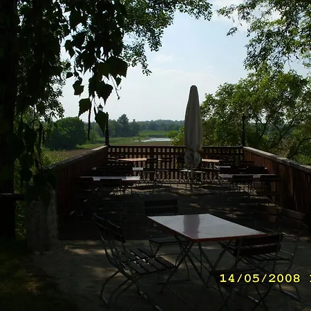 Schuetzenhaus 巴特德本